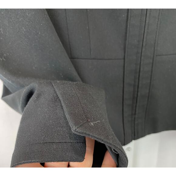 TALBOTS Size 4 Italian Flannel Full Zip Blazer Jacket Wool Blend Lined Black - Picture 4 of 6